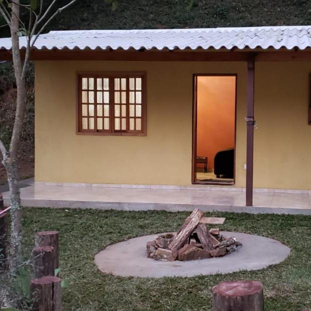 Cabana Da Montanha - Sitio Pasangas Santo Antônio do Pinhal Esterno foto